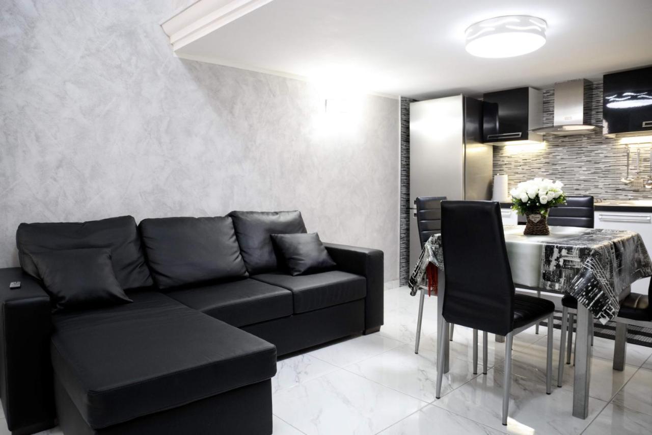 Holiday home Sannazzaro 70 Naples
